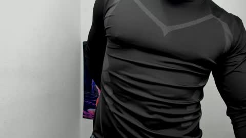 Snapshot of _layne chatting on January 2025 09:19:01 AM Layne online show from January 2025 09:19:01 AM