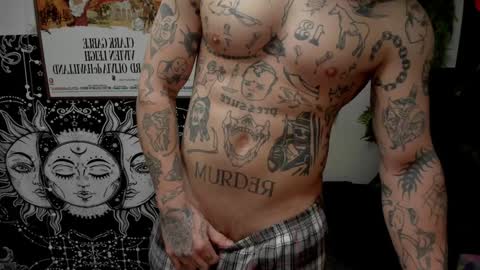 Snapshot of _layne chatting on February 2025 03:31:01 AM Layne online show from February 2025 03:31:01 AM