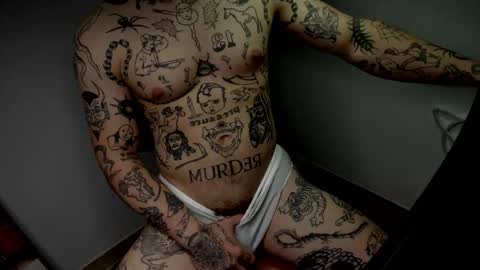 Snapshot of _layne chatting on October 2025 10:23:02 AM Layne online show from October 2025 10:23:02 AM