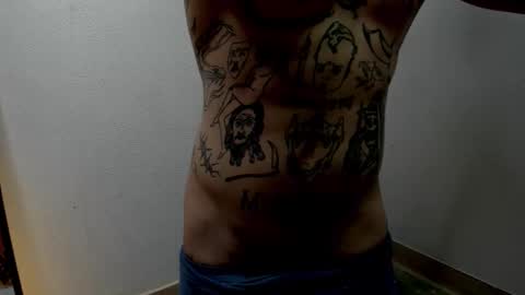 Snapshot of _layne chatting on October 2025 11:08:02 AM Layne online show from October 2025 11:08:02 AM