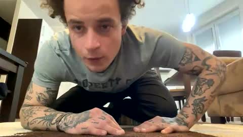 Layne online show from January 2026 12:54:02 PM