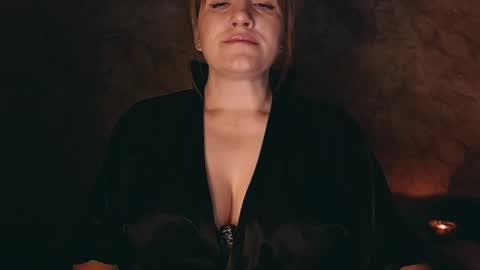 Snapshot of _letty_ chatting on May 2026 01:22:01 AM Letty online show from May 2026 01:22:01 AM