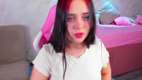 Snapshot of _lexii_pop chatting on November 2025 08:41:01 AM Im Alis 3 online show from November 2025 08:41:01 AM