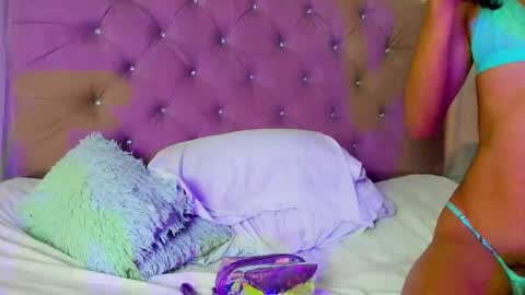 _lexx1e online show from October 2025 02:04:01 PM