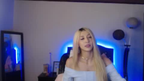 Snapshot of _lia_baby chatting on September 2025 02:09:02 PM Lia online show from September 2025 02:09:02 PM