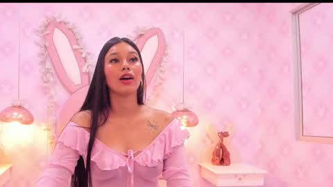  Lia Swan  online show from October 2025 04:05:01 AM