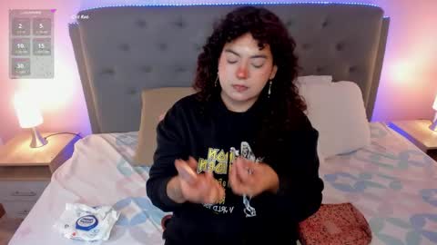 Snapshot of _lilly_miller chatting on November 2025 03:05:01 PM Liily online show from November 2025 03:05:01 PM