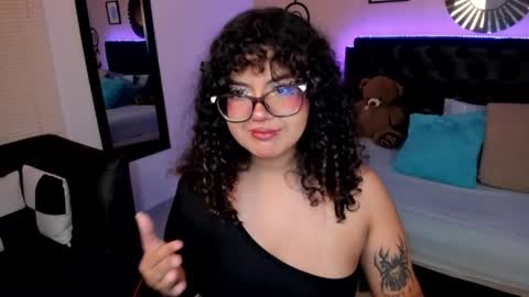 Liily online show from April 2026 04:51:01 AM