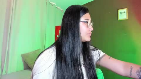 Ivy 3 online show from February 2026 06:39:02 PM