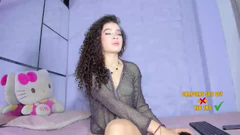 Snapshot of _littlelia chatting on September 2025 11:24:02 AM Anna online show from September 2025 11:24:02 AM