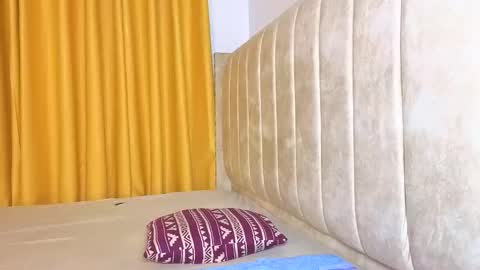 Littlevenus online show from November 2025 12:11:02 AM