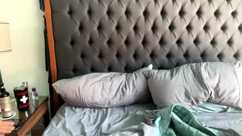 Little Wolfie online show from February 2025 08:20:02 PM