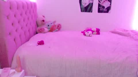 Sofia 3 online show from October 2025 12:55:01 AM