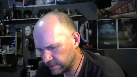 Snapshot of _longfellow chatting on October 2025 07:28:02 AM That guy online show from October 2025 07:28:02 AM