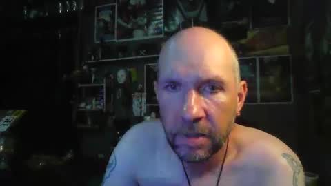 Snapshot of _longfellow chatting on October 2025 07:34:01 PM That guy online show from October 2025 07:34:01 PM