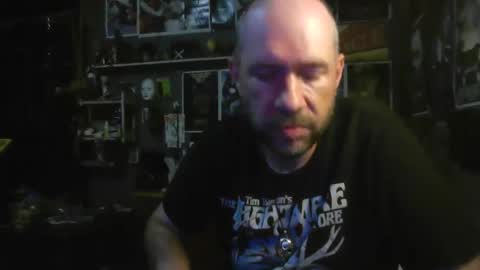 Snapshot of _longfellow chatting on October 2025 12:33:02 AM That guy online show from October 2025 12:33:02 AM