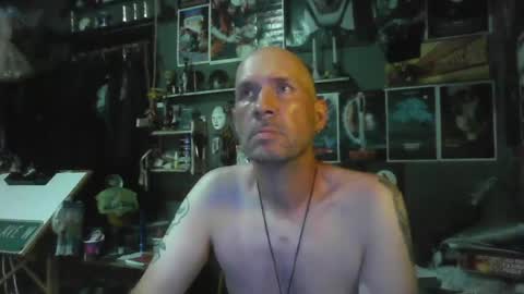 Snapshot of _longfellow chatting on June 2026 10:25:02 PM That guy online show from June 2026 10:25:02 PM