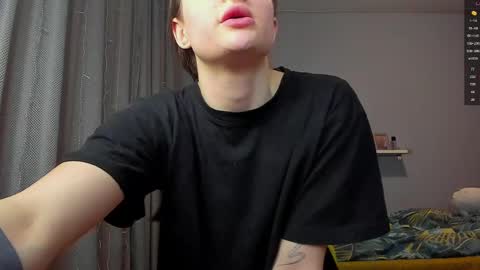 Snapshot of _lorra chatting on February 2025 04:31:01 PM _lorra online show from February 2025 04:31:01 PM