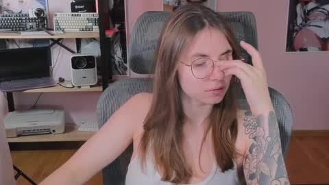 Ann online show from April 2026 09:09:02 PM