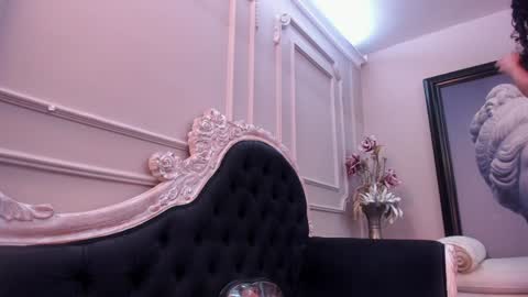 Snapshot of _luna_dupont_ chatting on December 2024 12:22:02 PM  Luna  online show from December 2024 12:22:02 PM