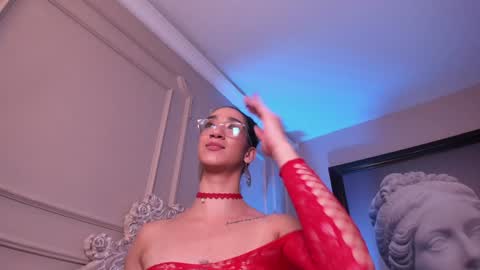 Snapshot of _luna_dupont_ chatting on January 2025 02:33:02 PM  Luna  online show from January 2025 02:33:02 PM