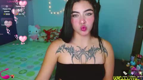 luna torres online show from March 2025 04:17:02 AM