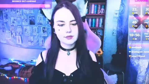 Mia online show from April 2026 04:29:01 AM