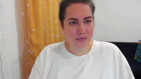 Snapshot of _madalexa_ chatting on June 2026 09:46:01 PM Alexa online show from June 2026 09:46:01 PM