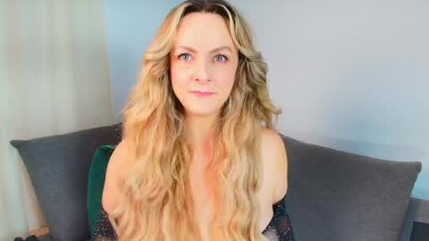 Lady Chanel online show from March 2026 06:58:01 PM