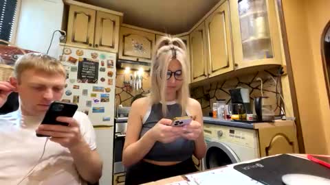 _magic_kis online show from April 2026 07:09:01 AM