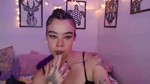 Marce  online show from February 2025 10:21:01 PM