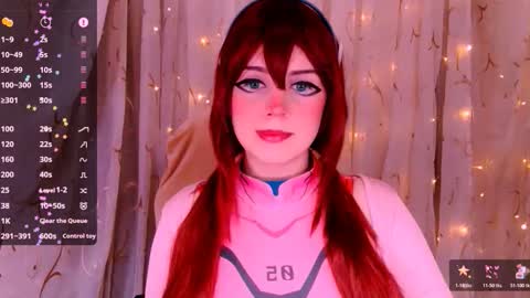 Kira online show from November 2025 08:33:02 AM