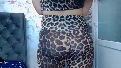  Mari  online show from January 2026 07:44:02 AM