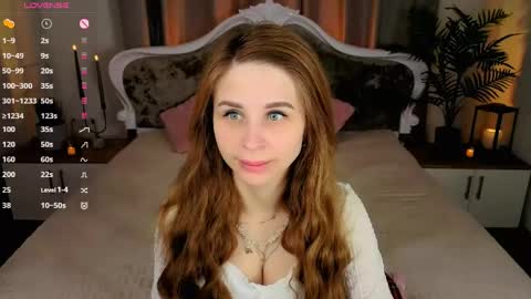 Snapshot of _mari_clark chatting on May 2026 10:00:02 PM Eva online show from May 2026 10:00:02 PM
