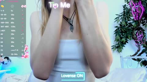 Scarlett online show from April 2026 09:29:02 AM