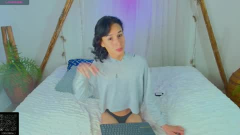 Mariana Fox online show from April 2026 03:06:01 AM