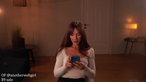 Snapshot of _mariarty_ chatting on October 2025 05:45:02 PM Marie -   -25 discount online show from October 2025 05:45:02 PM