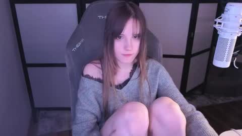 Snapshot of _mariko_ chatting on May 2026 02:57:02 PM Mariko online show from May 2026 02:57:02 PM