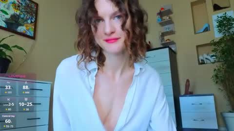 Snapshot of _masterpiece__ chatting on May 2026 03:02:01 AM Sophia online show from May 2026 03:02:01 AM