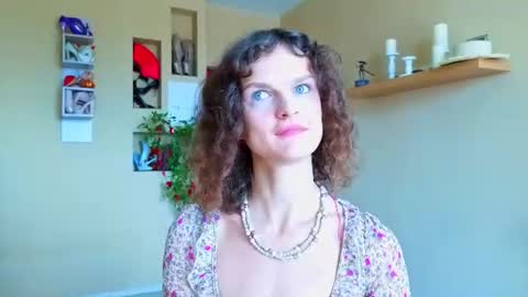 Sophia online show from July 2026 08:40:02 AM