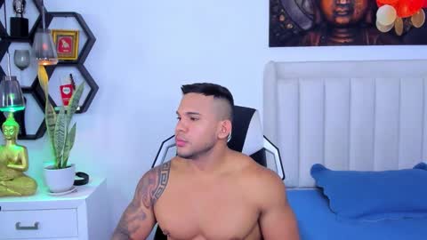 _matthew_santos_ online show from October 2025 10:32:02 PM