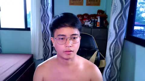 Snapshot of _maxurbate chatting on February 2026 08:00:02 AM MAX Dont forget to follow online show from February 2026 08:00:02 AM