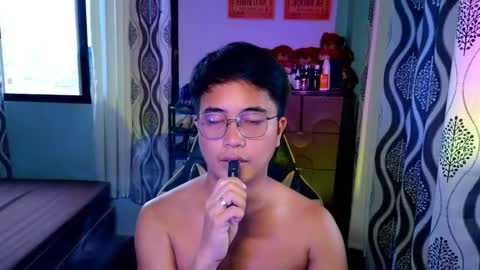 Snapshot of _maxurbate chatting on February 2026 07:48:01 AM MAX Dont forget to follow online show from February 2026 07:48:01 AM