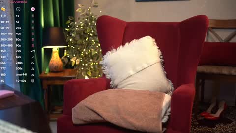 Snapshot of _maybelin_ chatting on January 2025 11:11:01 AM Lina online show from January 2025 11:11:01 AM