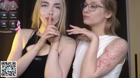 Elva and Kate  online show from November 2025 07:51:01 AM