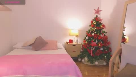 Megan online show from December 2024 07:11:02 PM