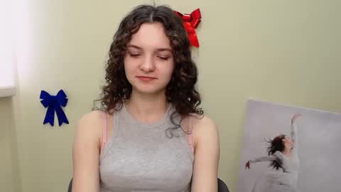 Susie online show from February 2025 10:40:02 AM