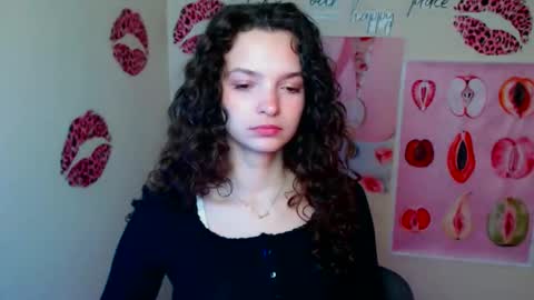 Susie online show from March 2026 07:25:01 AM