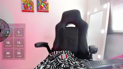 Juli online show from December 2024 03:33:02 PM