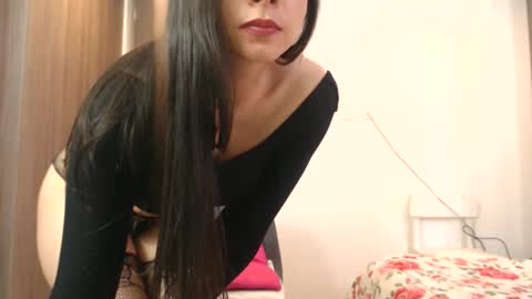 MIA online show from June 2026 06:54:02 PM